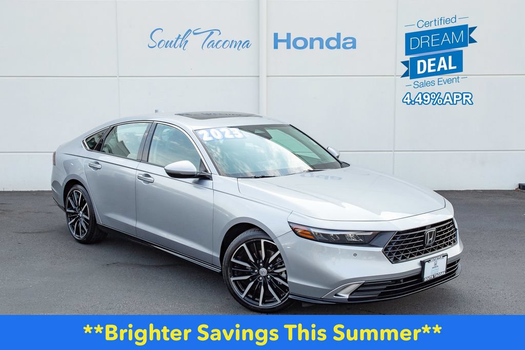 Used 2023 Honda Accord Touring image 1