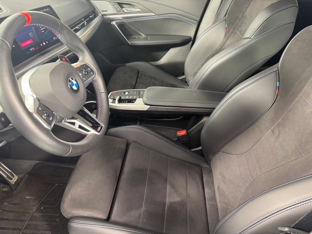 Certified 2025 BMW X1 M35i AWD/4WD image 11