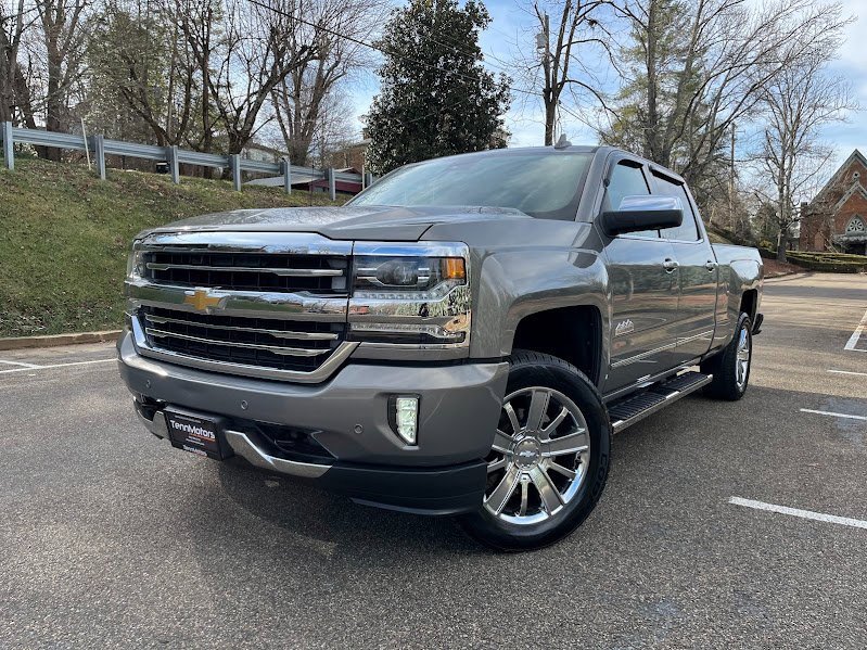 Used 2017 Chevrolet Silverado 1500 High Country image 58
