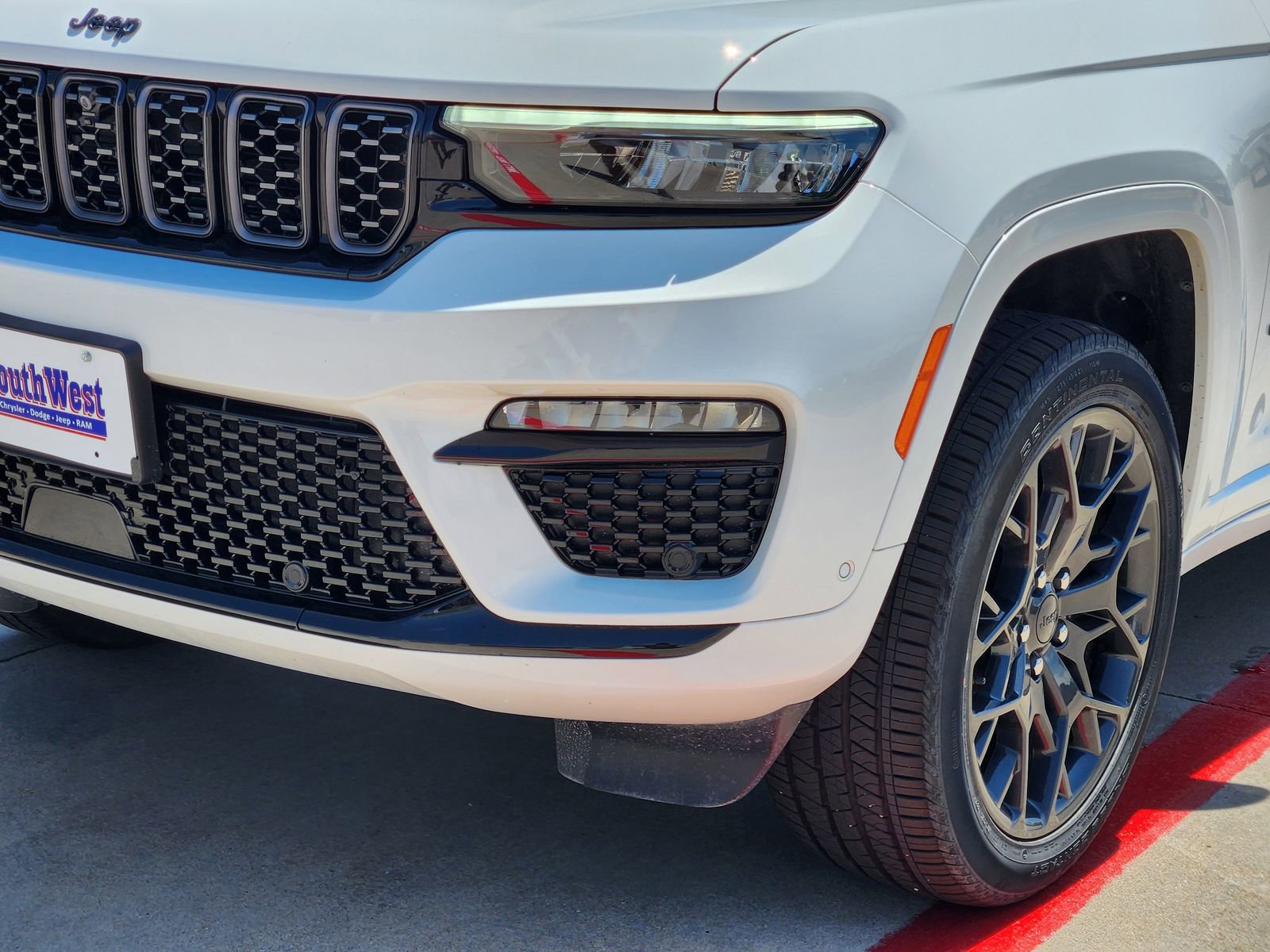 New 2025 Jeep Grand Cherokee Summit w/ High Altitude Package image 7