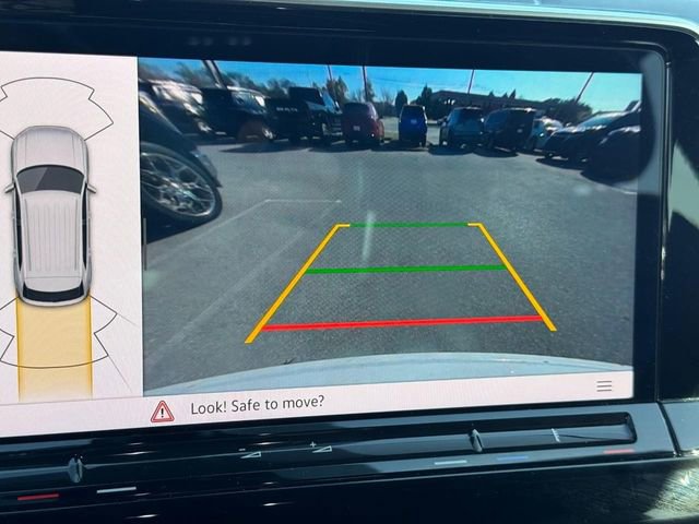 Used 2024 Volkswagen Atlas Cross Sport SE image 26