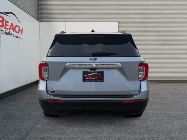 Used 2024 Ford Explorer XLT image 14