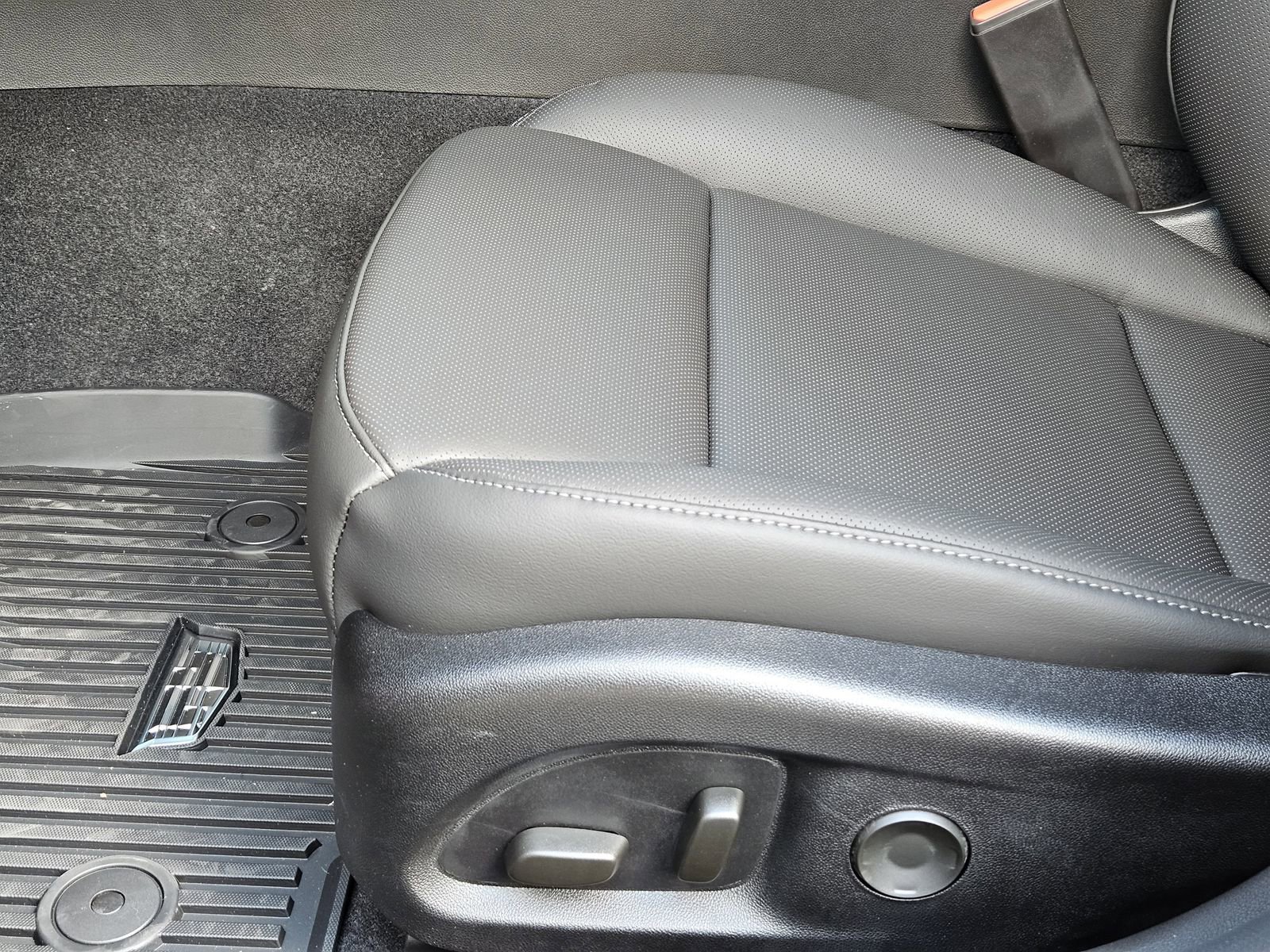 New 2026 Cadillac CT4 Premium Luxury image 25