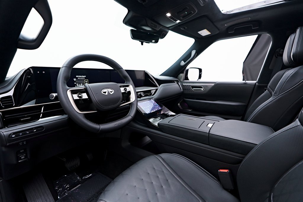 Used 2025 INFINITI QX80 Autograph w/ Autograph Exterior Package image 2