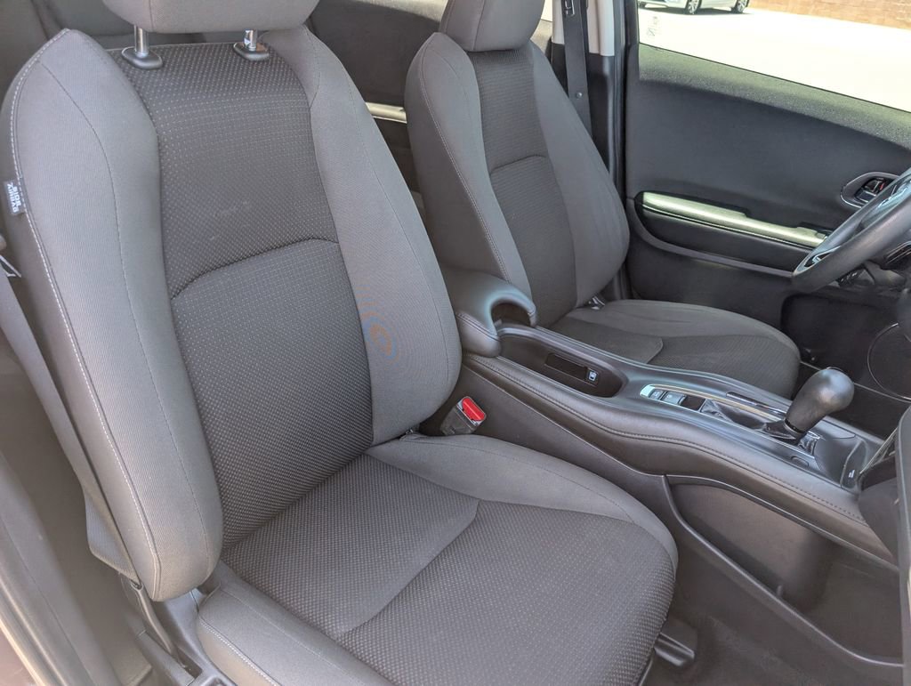 Used 2022 Honda HR-V EX image 11