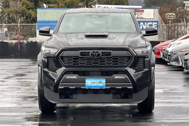 Used 2025 Toyota Tacoma TRD Sport image 6