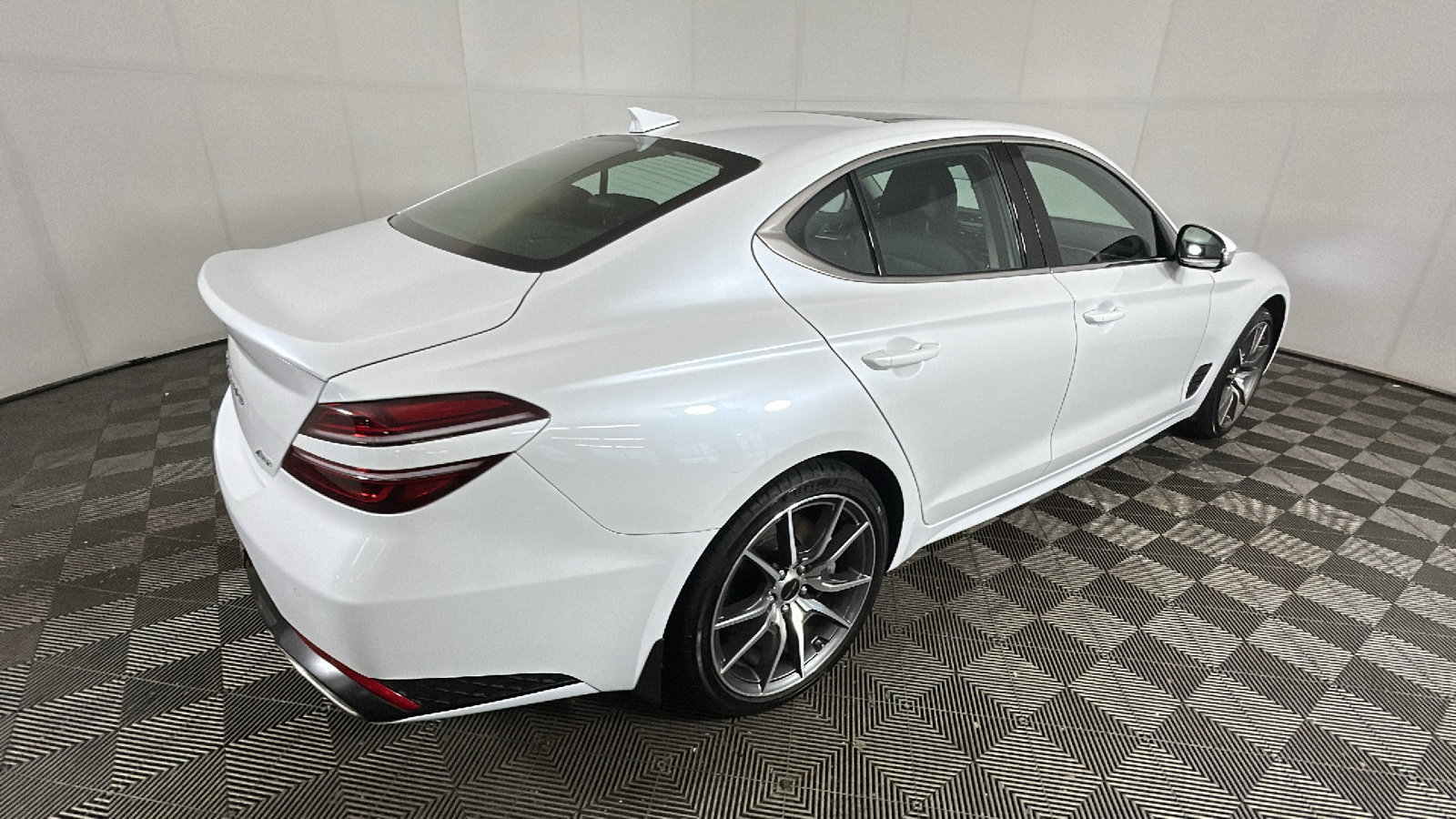 Used 2026 Genesis G70 2.5T Prestige AWD/4WD image 3
