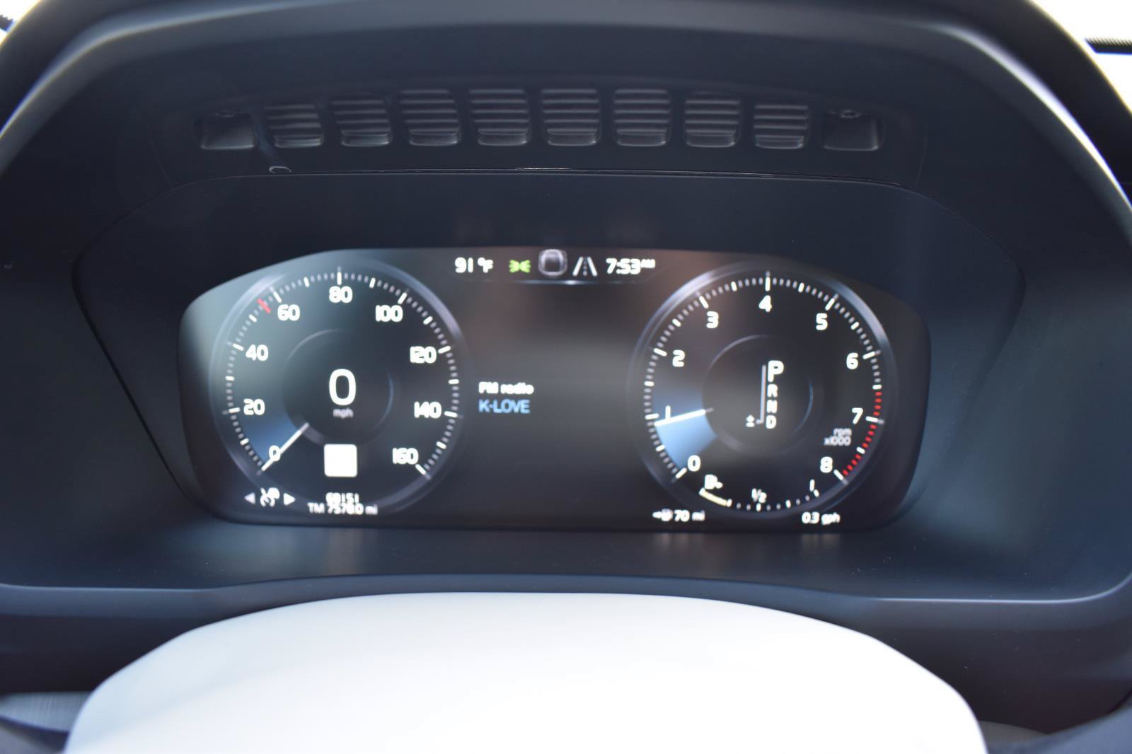 Used 2021 Volvo XC90 T5 Momentum w/ Protection Package Premier FWD image 36