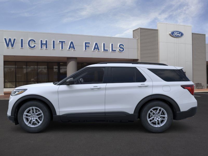 New 2026 Ford Explorer Active RWD image 3