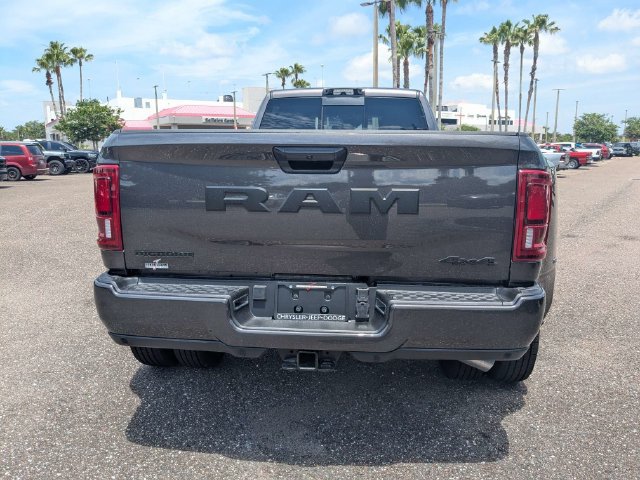 New 2026 RAM 3500 Big Horn AWD/4WD image 5