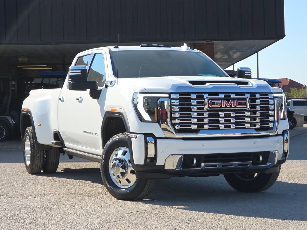 Used 2025 GMC Sierra 3500 Denali w/ Denali Reserve Package image 1