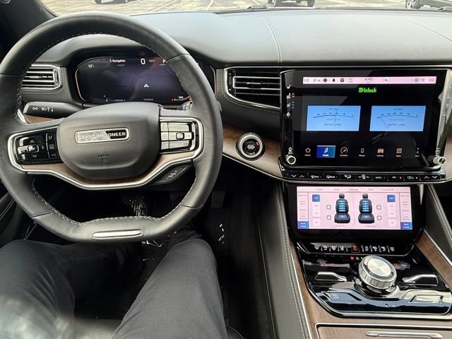 Used 2024 Jeep Grand Wagoneer Series I AWD/4WD image 12