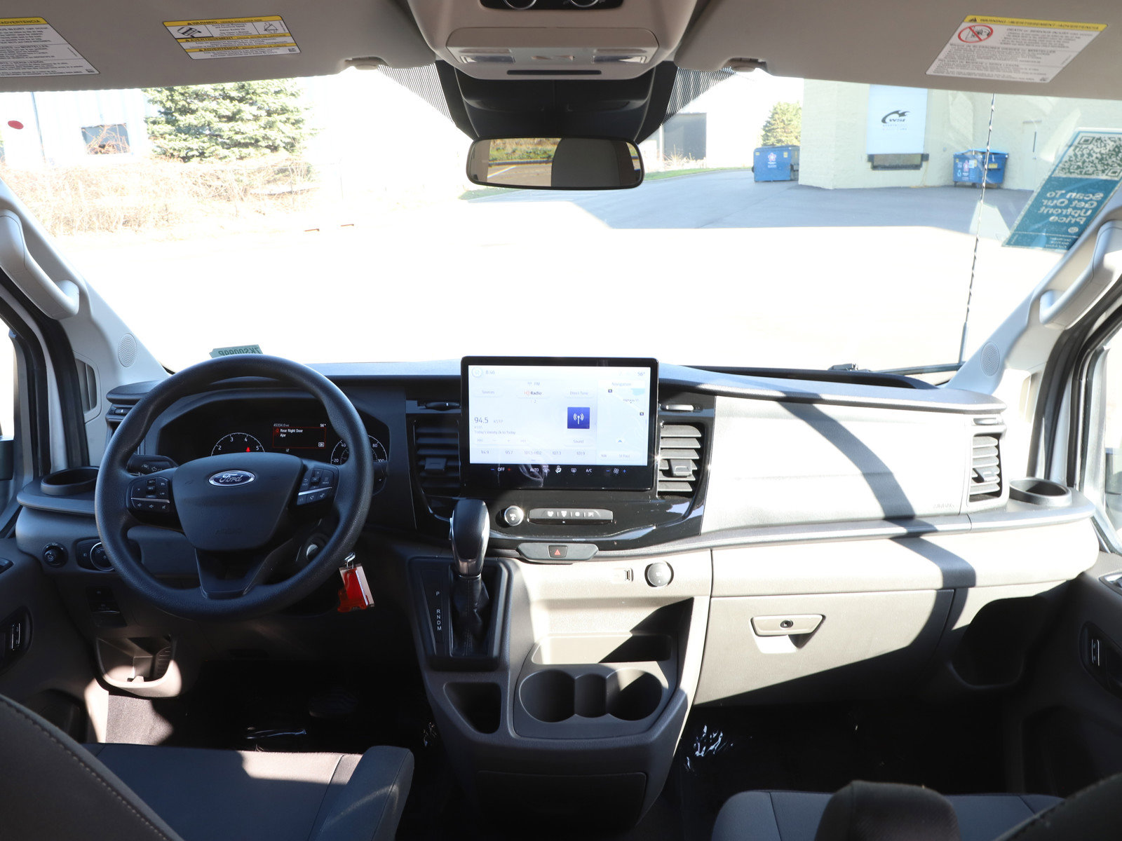 Used 2024 Ford Transit 350 XLT RWD image 13