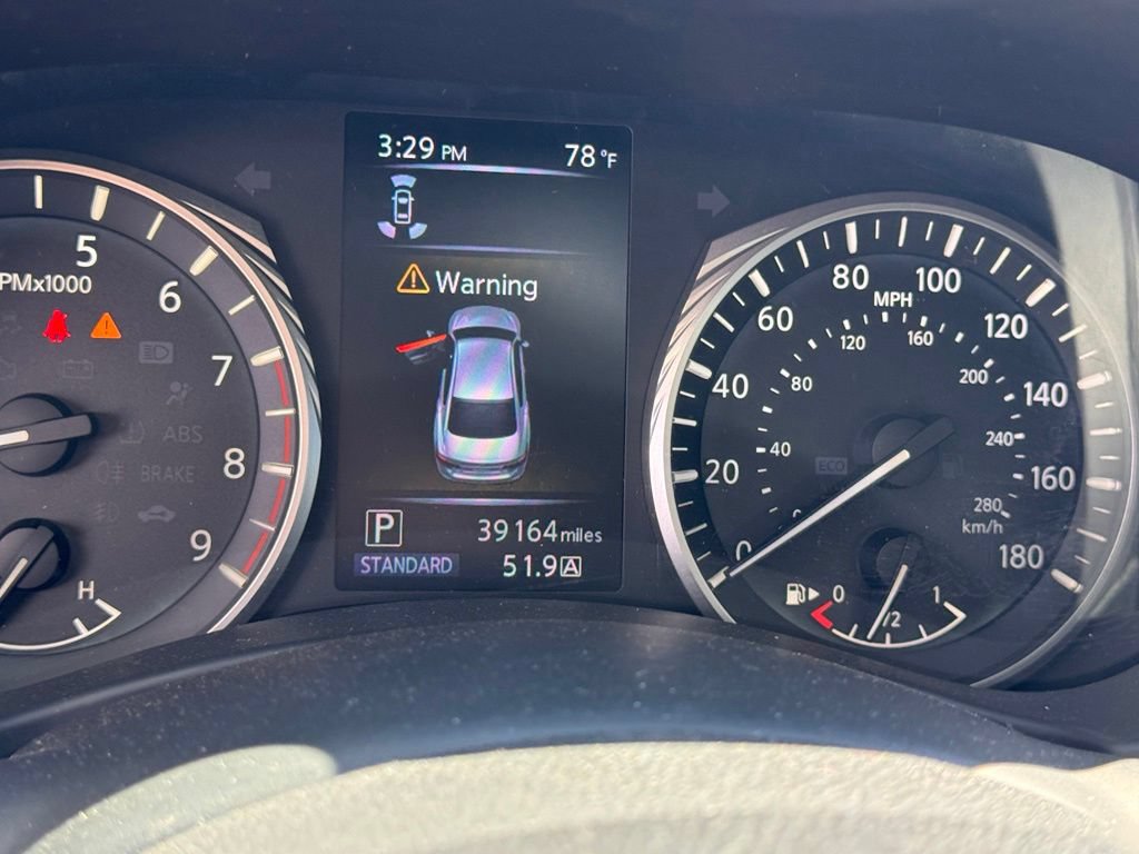 Used 2022 INFINITI Q50 Luxe w/ Cargo Package RWD image 14