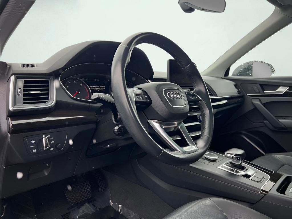 Used 2019 Audi Q5 2.0T Premium w/ Convenience Package image 44