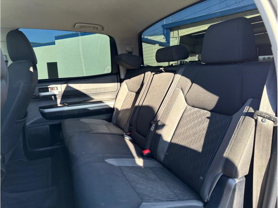Used 2014 Toyota Tundra SR5 image 17