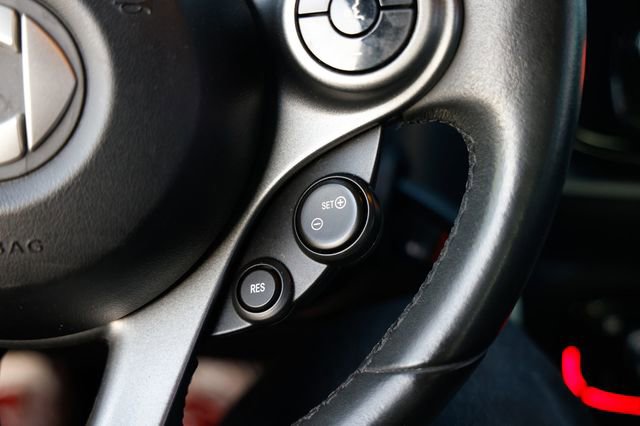 Used 2016 smart fortwo passion image 24