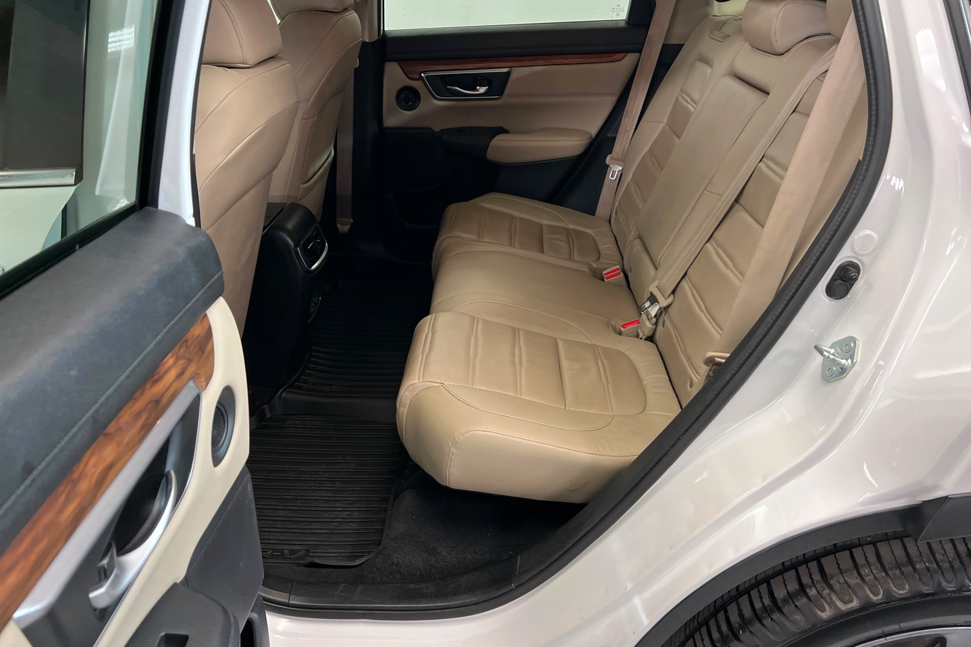 Used 2022 Honda CR-V Touring image 22