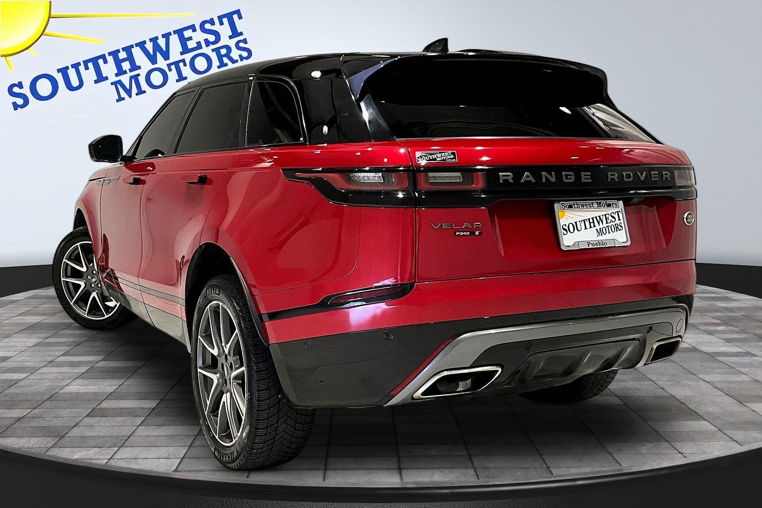 Used 2021 Land Rover Range Rover Velar R-Dynamic S AWD/4WD image 5