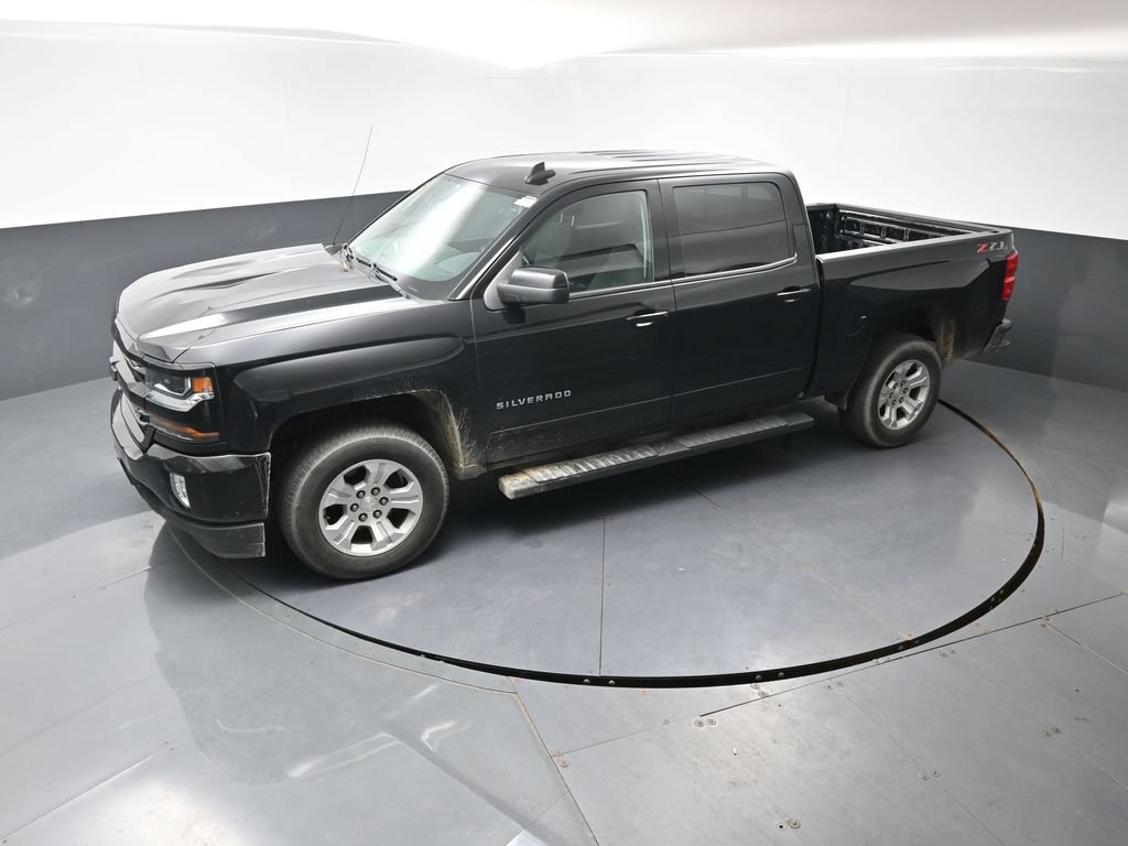 Used 2018 Chevrolet Silverado 1500 LT w/ All Star Edition AWD/4WD image 13