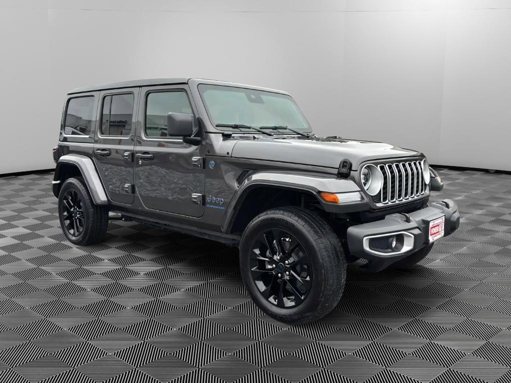 Used 2025 Jeep Wrangler Sahara w/ Safety Group image 2