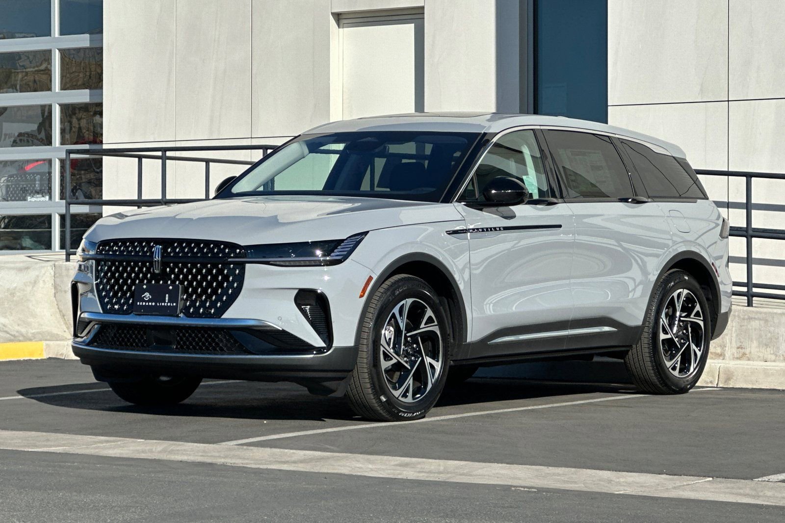 New 2026 Lincoln Nautilus Premier w/ Equipment Group 102A image 7