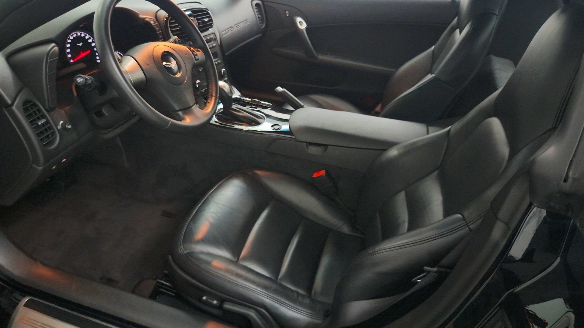 Used 2009 Chevrolet Corvette Coupe RWD image 21