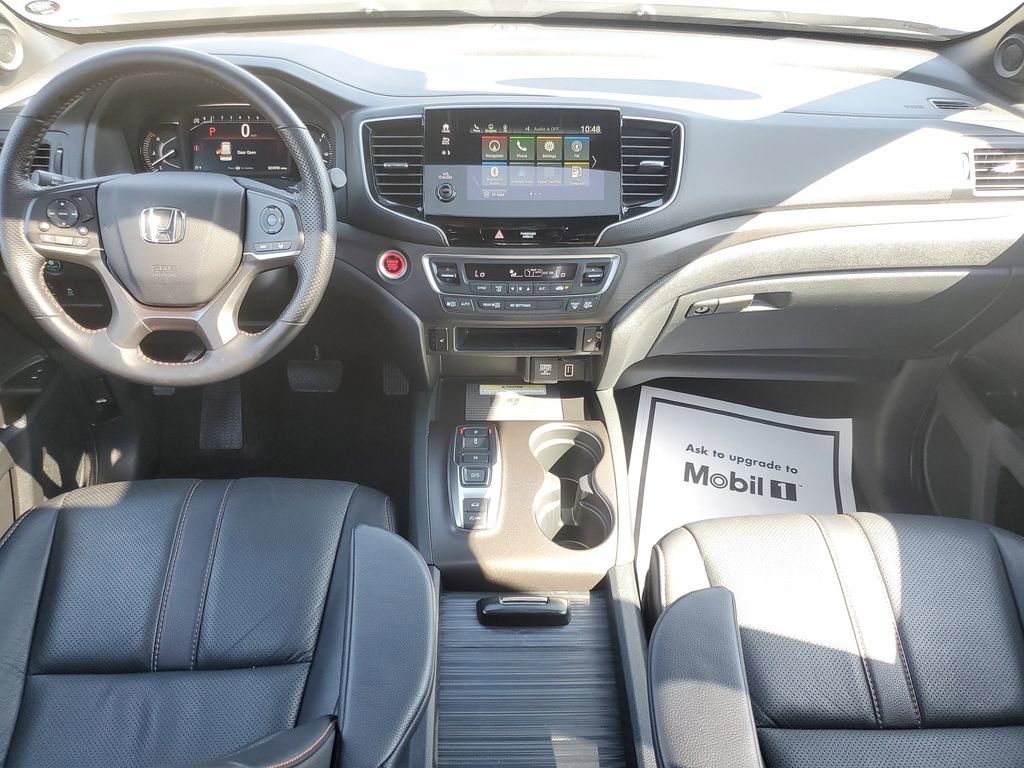 Used 2023 Honda Passport TrailSport image 28