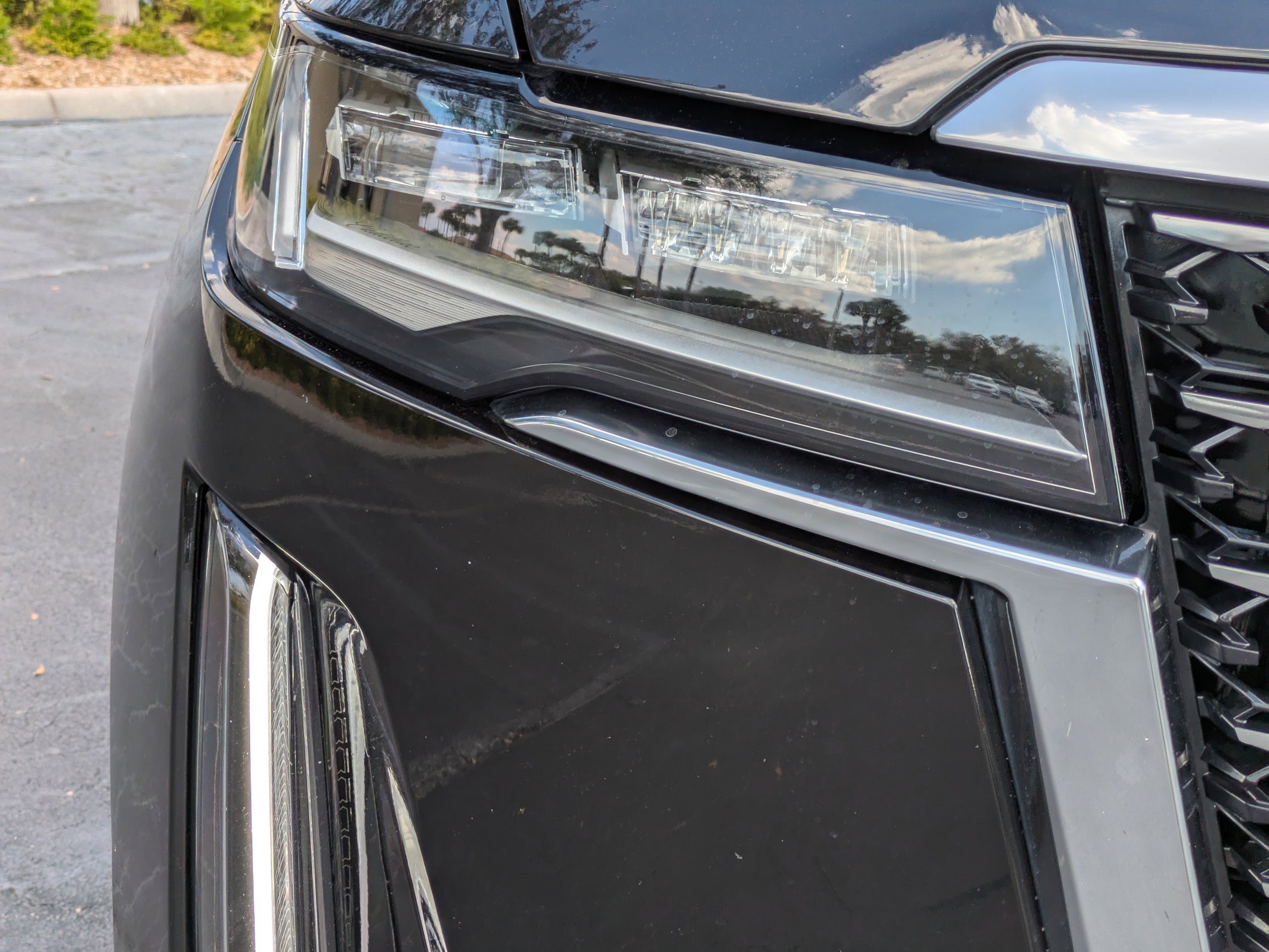 Certified 2023 Cadillac Escalade Premium Luxury image 9