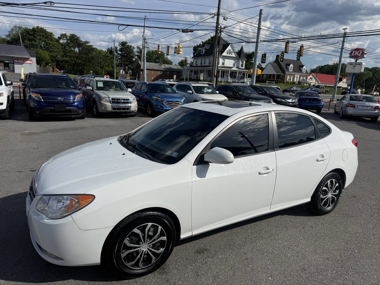 Used 2007 Hyundai Elantra SE FWD image 1