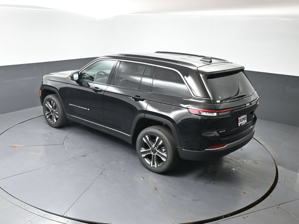 New 2027 Jeep Grand Cherokee Limited AWD/4WD image 34