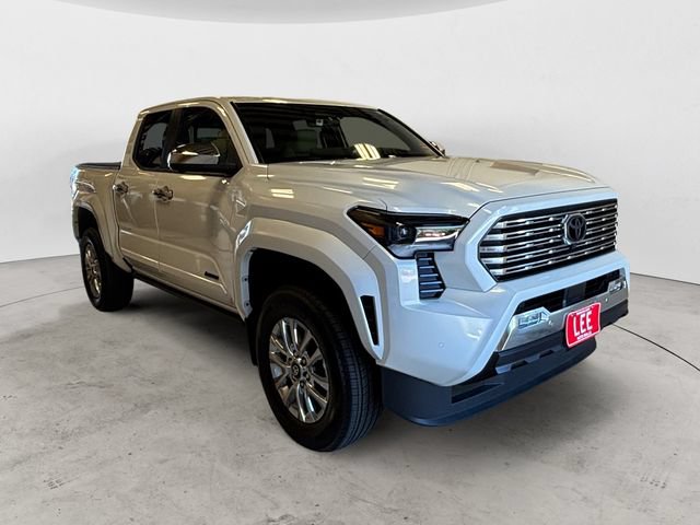 Used 2025 Toyota Tacoma Limited AWD/4WD image 8