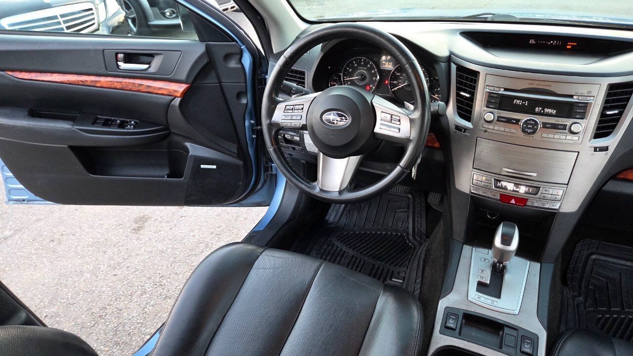 Used 2011 Subaru Outback 2.5i Limited AWD/4WD image 34