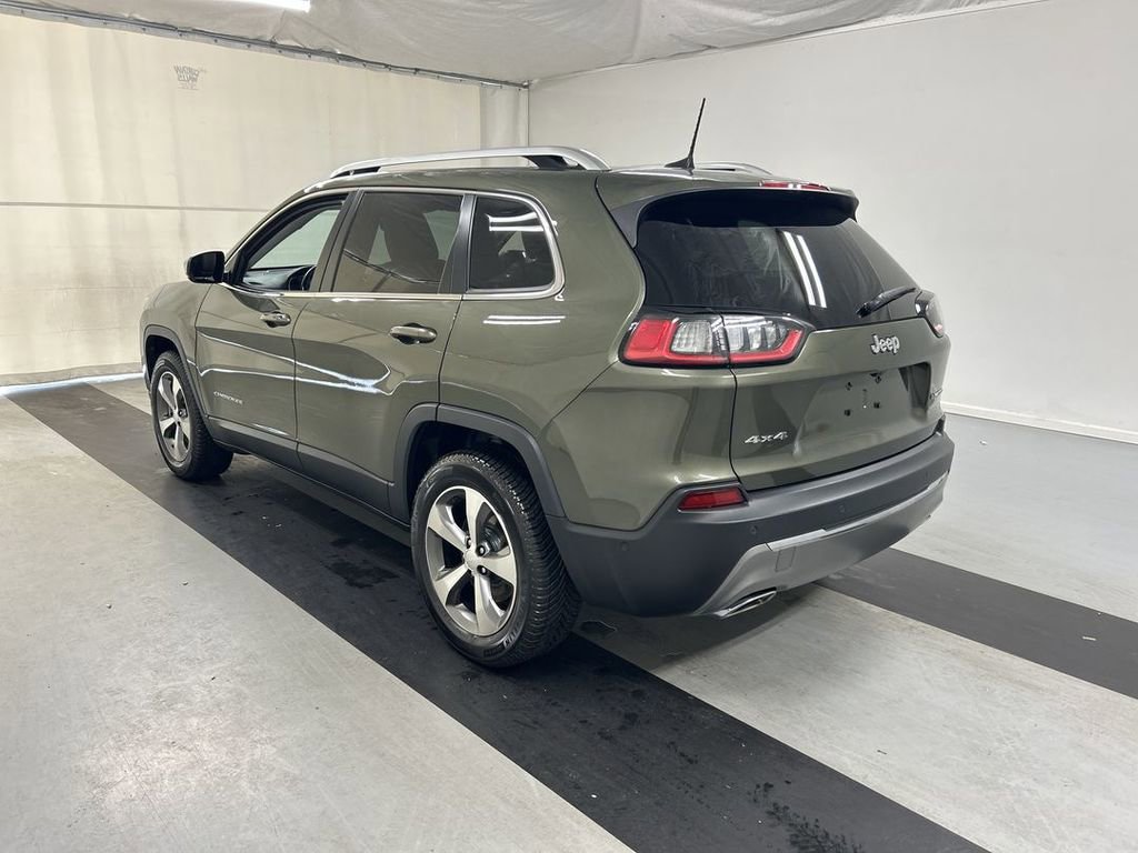 Used 2021 Jeep Cherokee Limited image 7