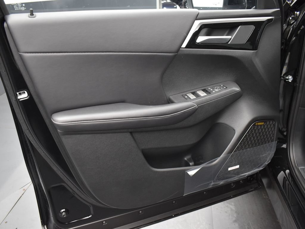 New 2026 Mitsubishi Outlander SE FWD image 5