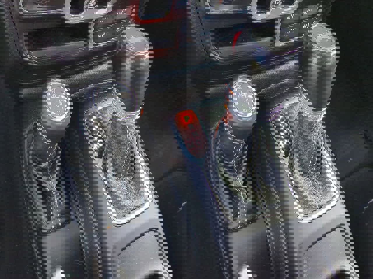 Used 2021 Jeep Wrangler Unlimited Sahara image 33