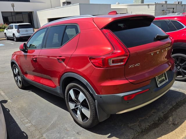 Used 2019 Volvo XC40 T5 Momentum AWD/4WD image 6