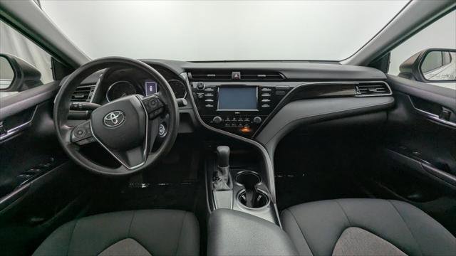 Used 2020 Toyota Camry LE FWD image 24