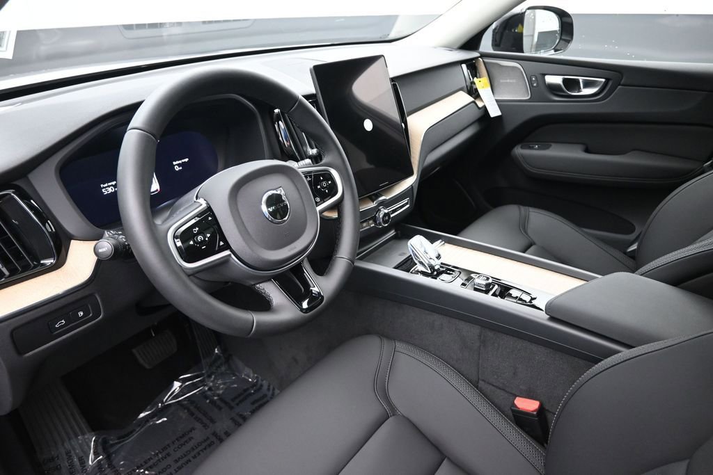 New 2026 Volvo XC60 T8 Plus w/ Climate Package AWD/4WD image 17