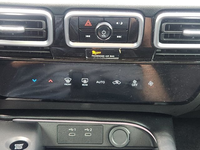 Used 2026 Nissan Sentra SR w/ Floor Mat Package FWD image 17