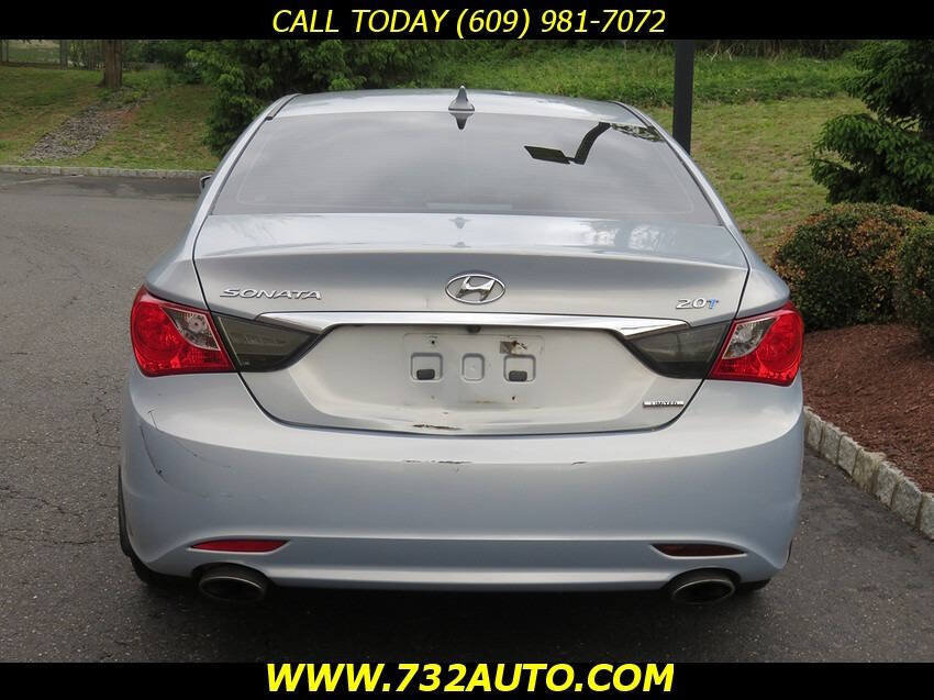 Used 2011 Hyundai Sonata Limited w/ Navigation Pkg 5 FWD image 8