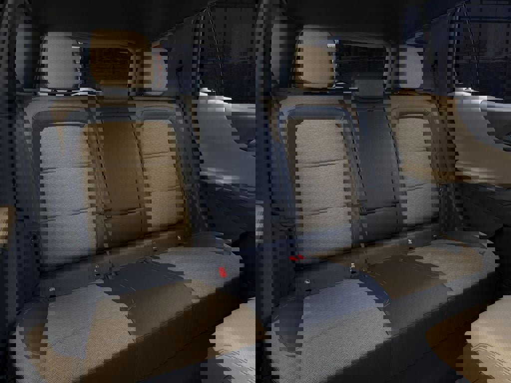 New 2026 Chevrolet Equinox ACTIV w/ Convenience Package III image 17