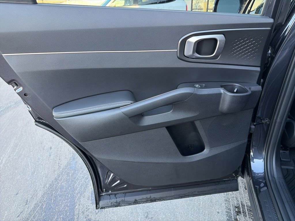 New 2026 Kia Sorento S image 19