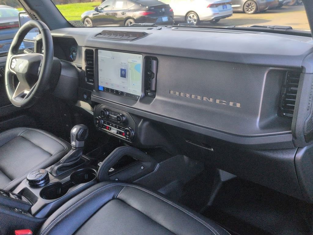 Certified 2025 Ford Bronco Badlands image 30