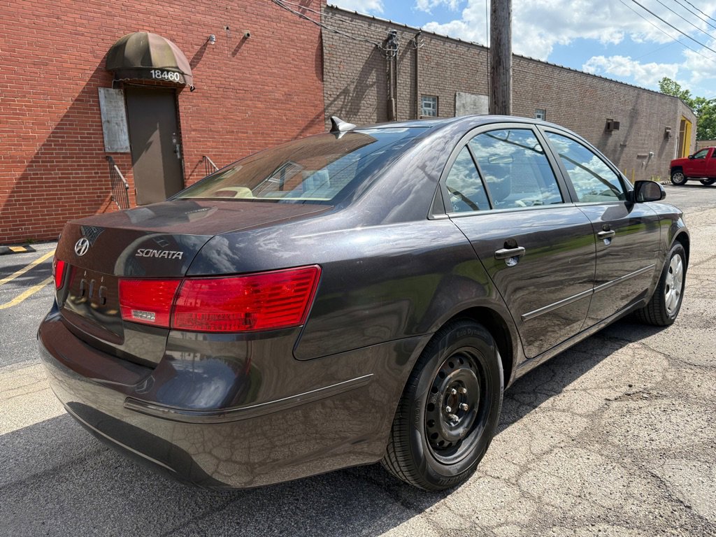 Used 2009 Hyundai Sonata GLS image 3