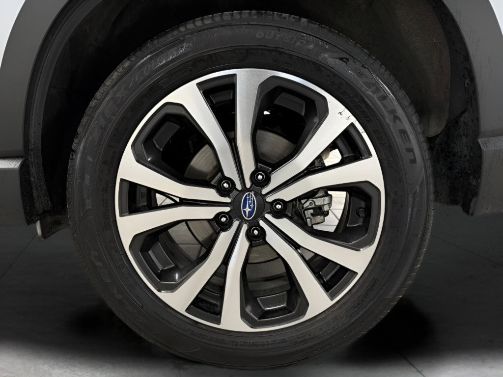 Certified 2023 Subaru Forester Limited image 33