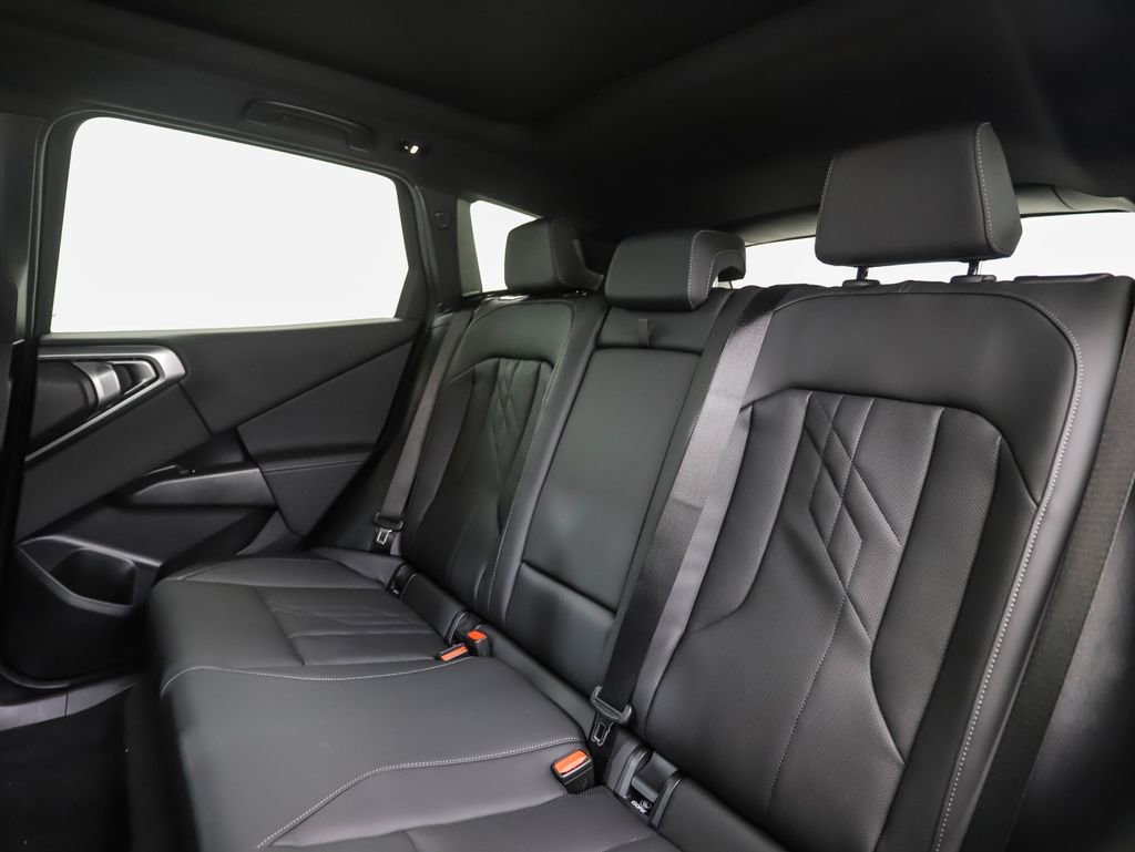 Used 2026 BMW X3 xDrive30 w/ Premium Package image 24