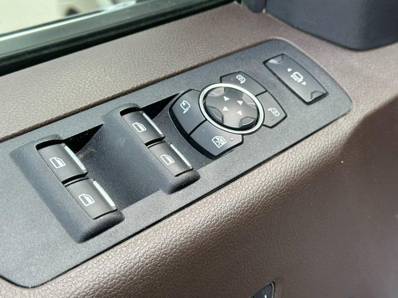 Used 2020 Ford F350 King Ranch w/ King Ranch Ultimate Package AWD/4WD image 18