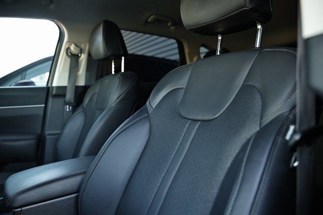 Used 2023 Kia Sorento EX image 20