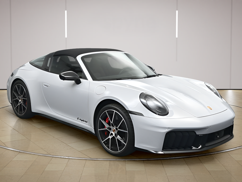 Certified 2025 Porsche 911 Targa 4 GTS AWD/4WD image 31